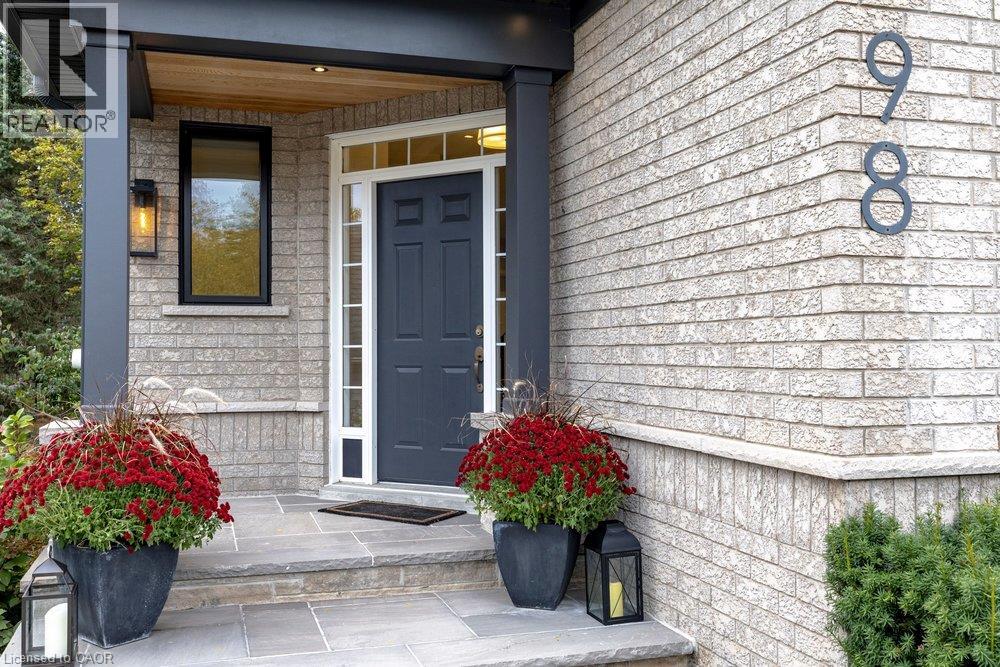 98 Moore Crescent, Ancaster, Ontario  L9G 4Z6 - Photo 3 - 40869141