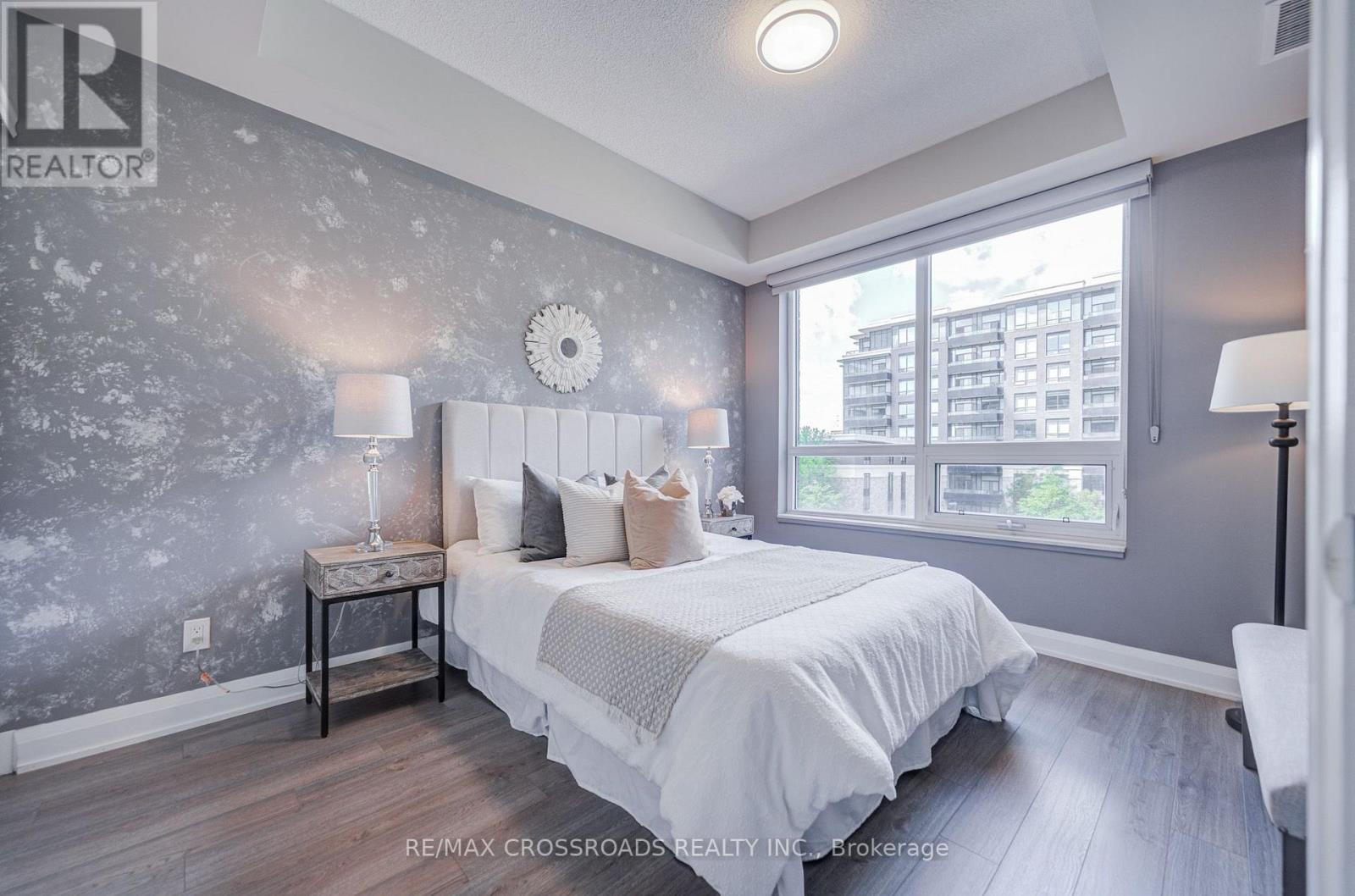 335 - 15 Water Walk Drive, Markham (Unionville), Ontario  L6G 0G2 - Photo 24 - N14096586