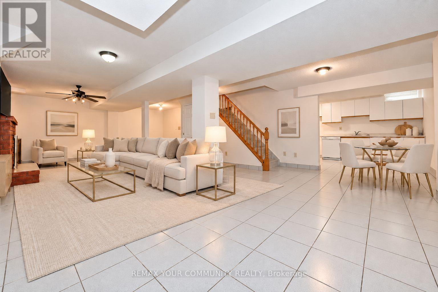 38 Muster Court, Markham, Ontario  L3R 9E4 - Photo 39 - N14096712