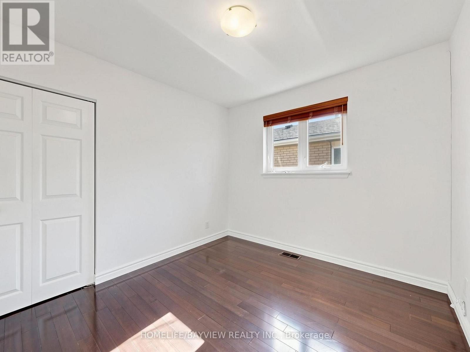14 Crispin Crescent, Toronto, Ontario  M2R 2V7 - Photo 17 - C14096668