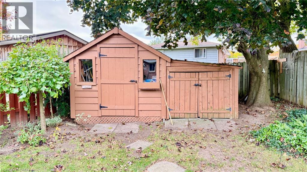 140 Woodlawn Avenue, Brantford, Ontario  N3R 6S2 - Photo 8 - 40871896