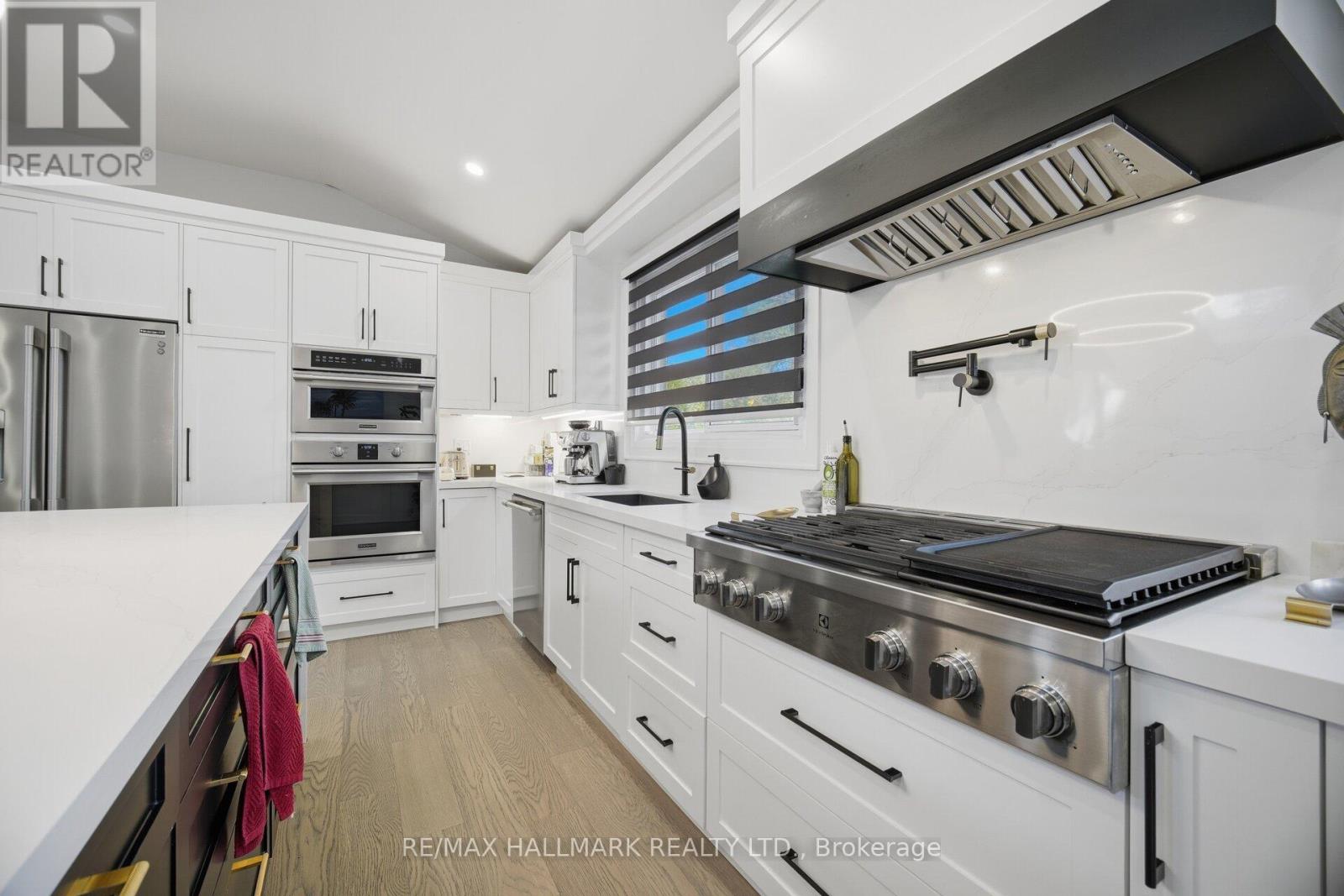 407 Bronte Road, Oakville (Wo West), Ontario  L6L 5C3 - Photo 13 - W14096652