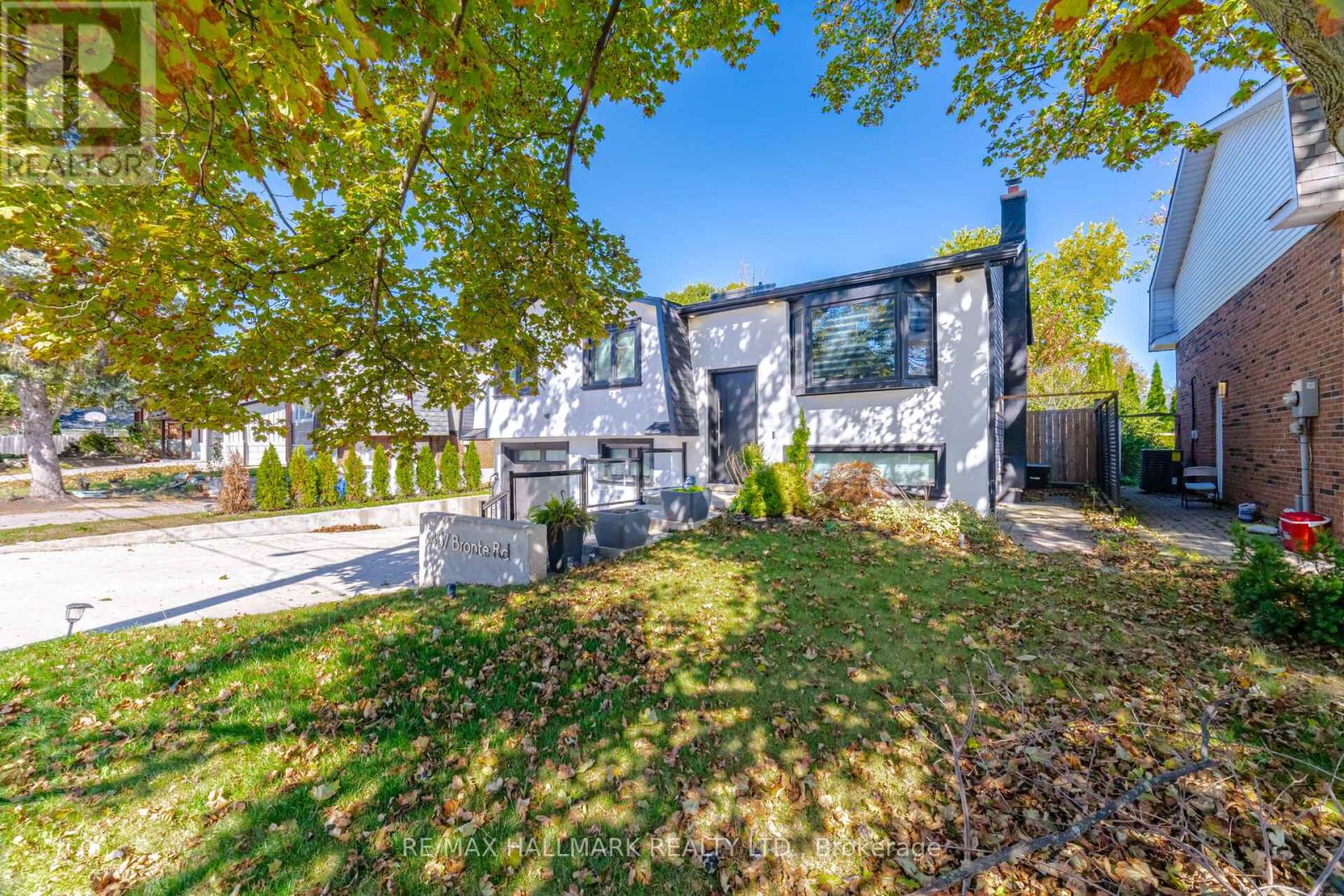407 Bronte Road, Oakville (Wo West), Ontario  L6L 5C3 - Photo 32 - W14096652