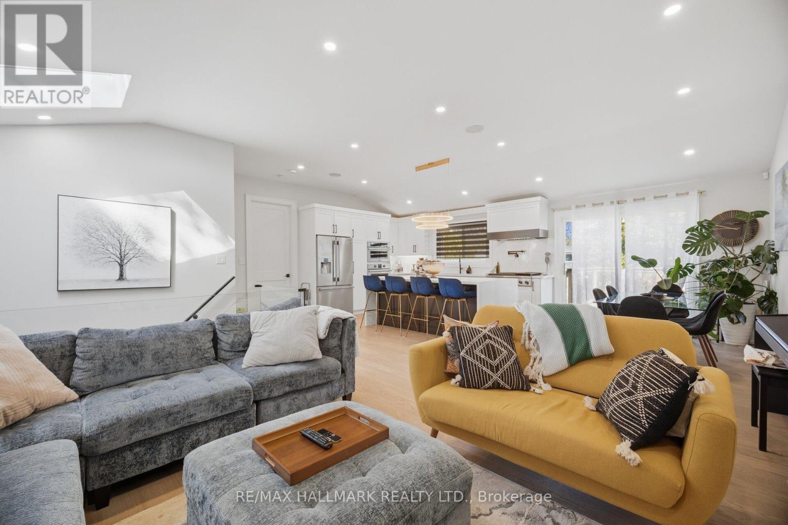 407 Bronte Road, Oakville (Wo West), Ontario  L6L 5C3 - Photo 8 - W14096652