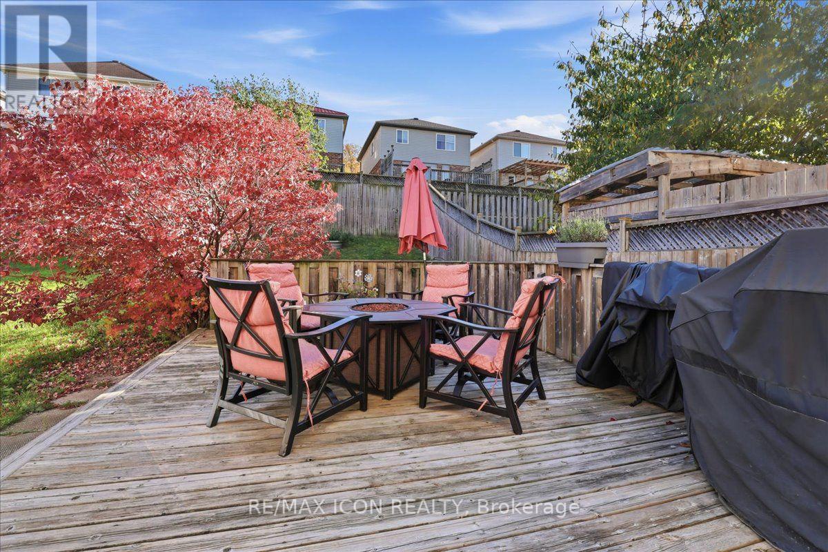 382 Mountain Laurel Crescent, Kitchener, Ontario  N2E 4B4 - Photo 39 - X14096656