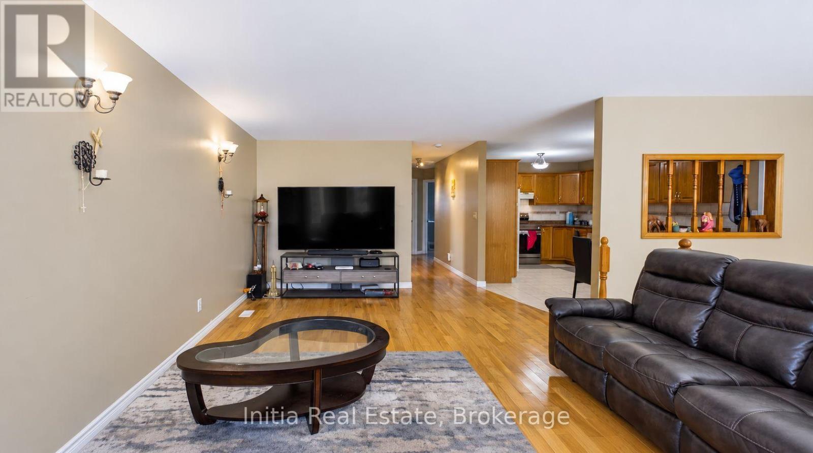 726 Sandison Street N, Windsor, Ontario  N9E 4T2 - Photo 7 - X14096704