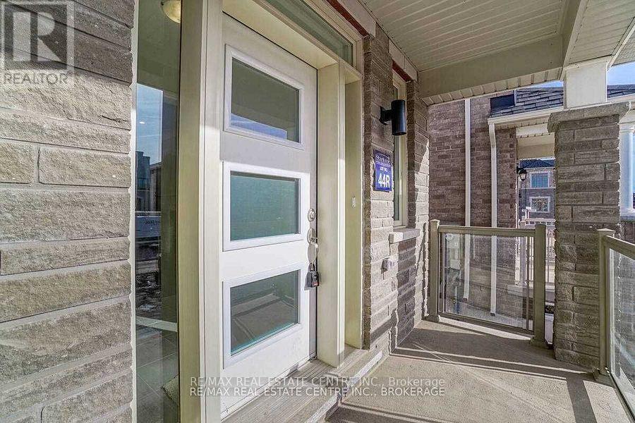 Bsmt - 151 Agro Street, Hamilton (Waterdown), Ontario  L0R 2H7 - Photo 5 - X14096710