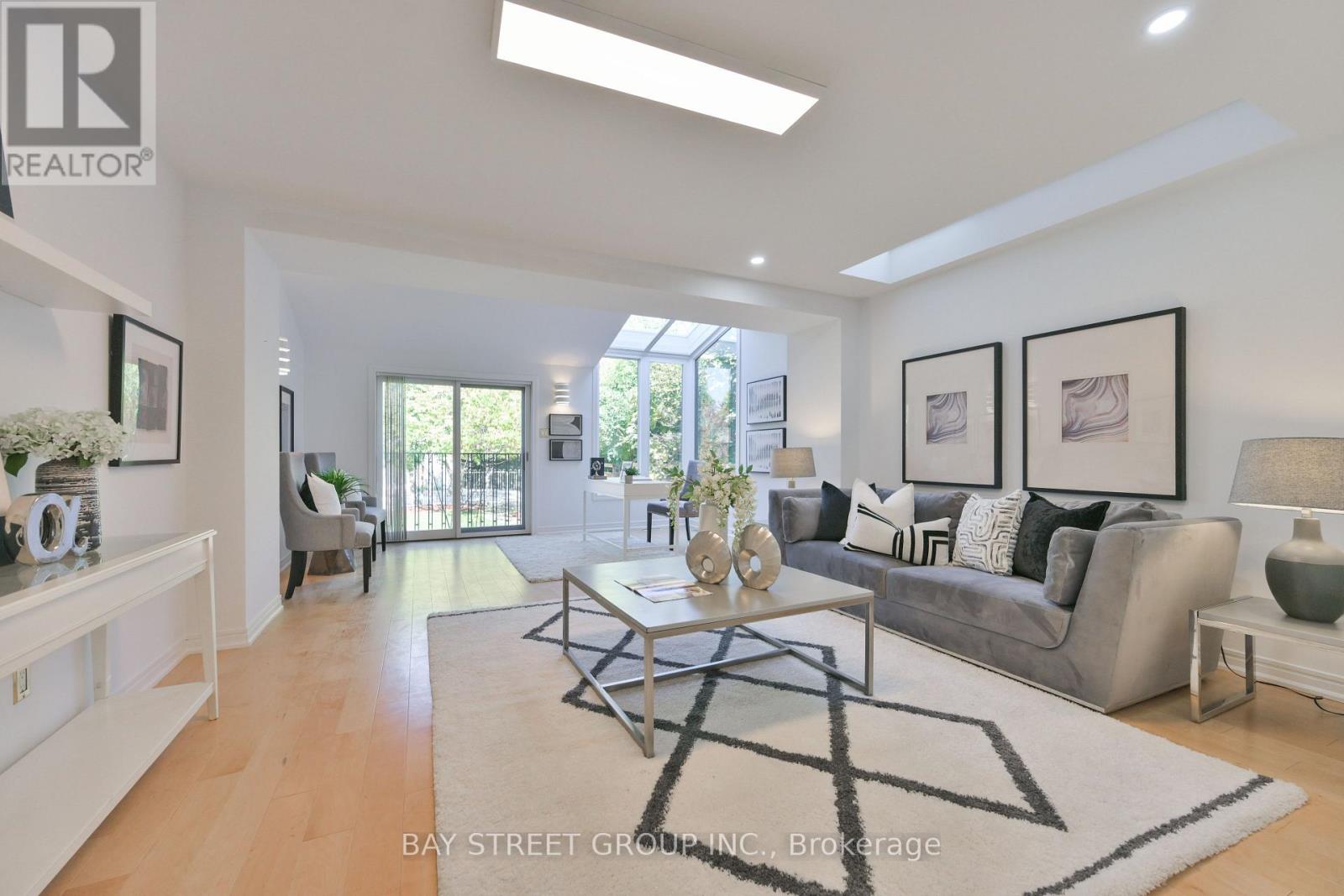 50 Owen Boulevard, Toronto, Ontario  M2P 1E9 - Photo 13 - C14095920