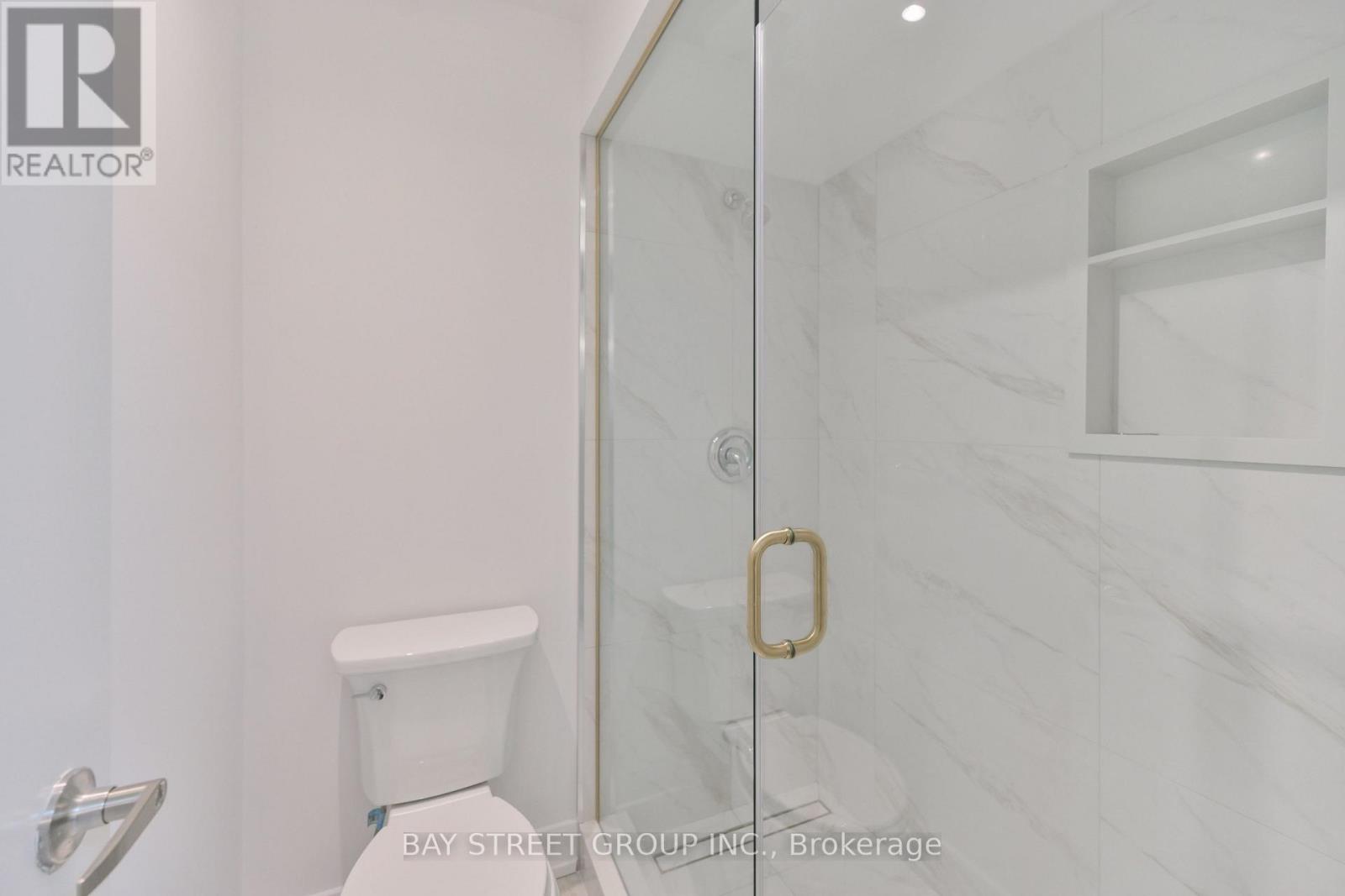 50 Owen Boulevard, Toronto, Ontario  M2P 1E9 - Photo 26 - C14095920