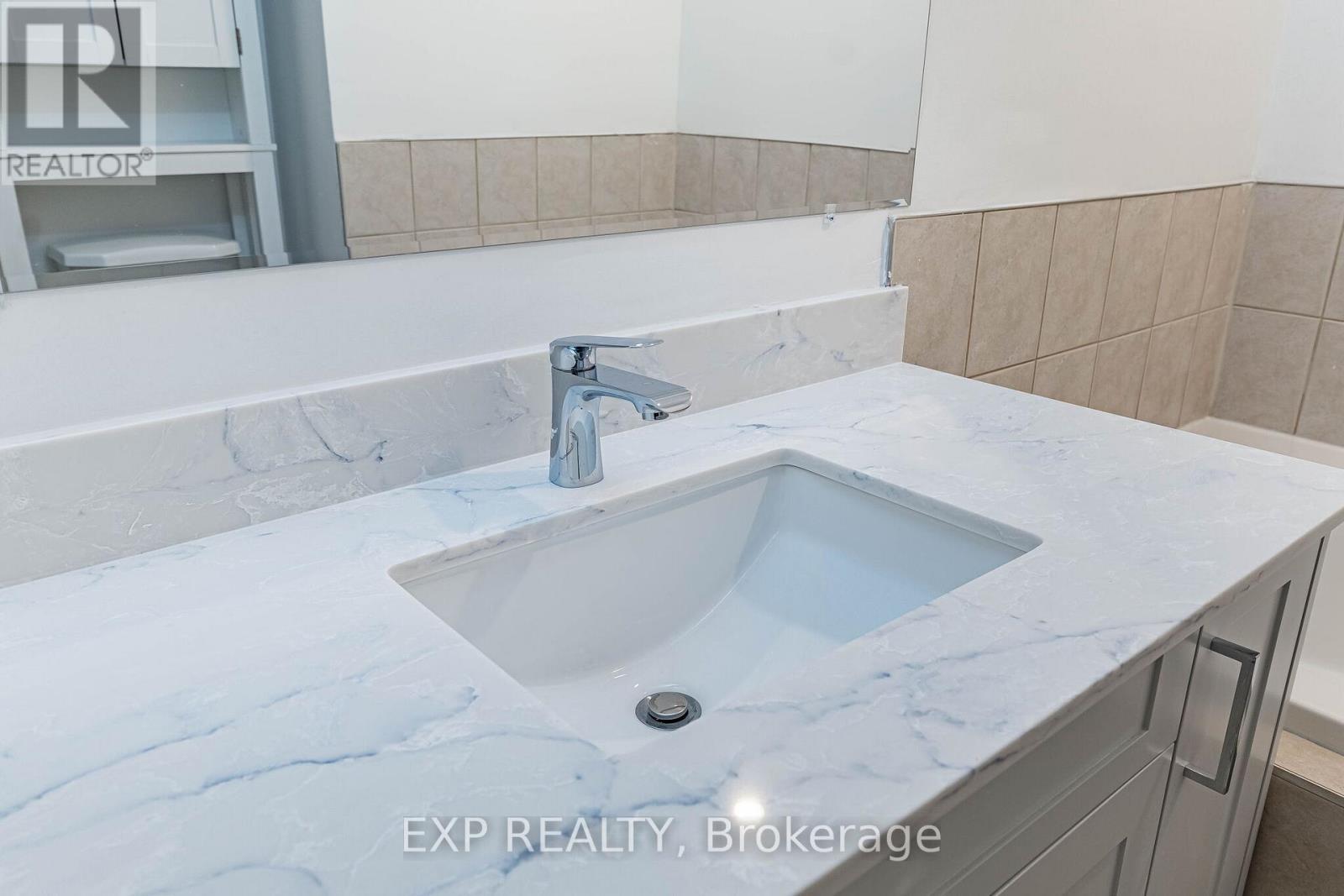 1111 - 9 George Street, Brampton, Ontario  L6X 0T6 - Photo 40 - W13830892