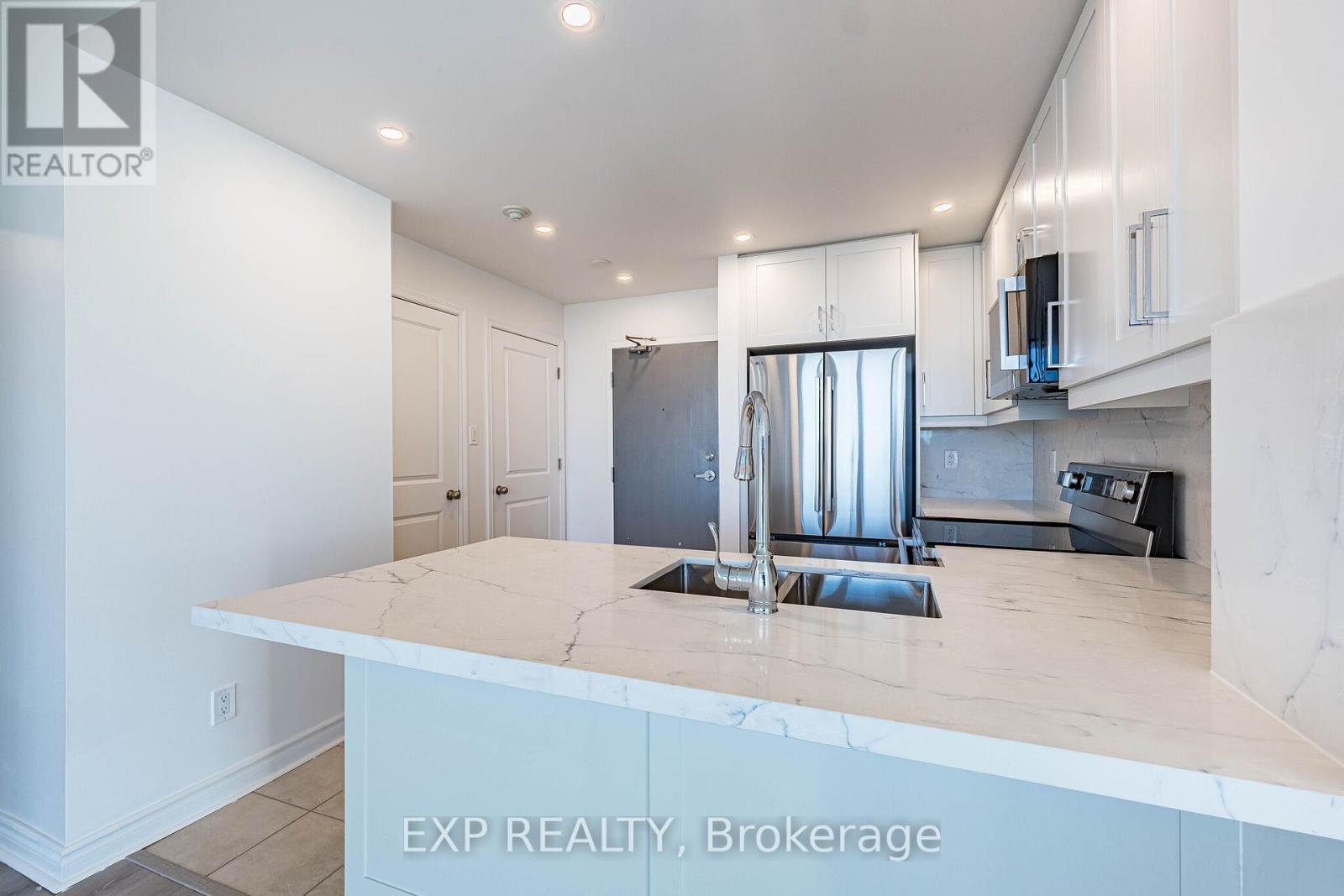 1111 - 9 George Street, Brampton, Ontario  L6X 0T6 - Photo 14 - W13830892