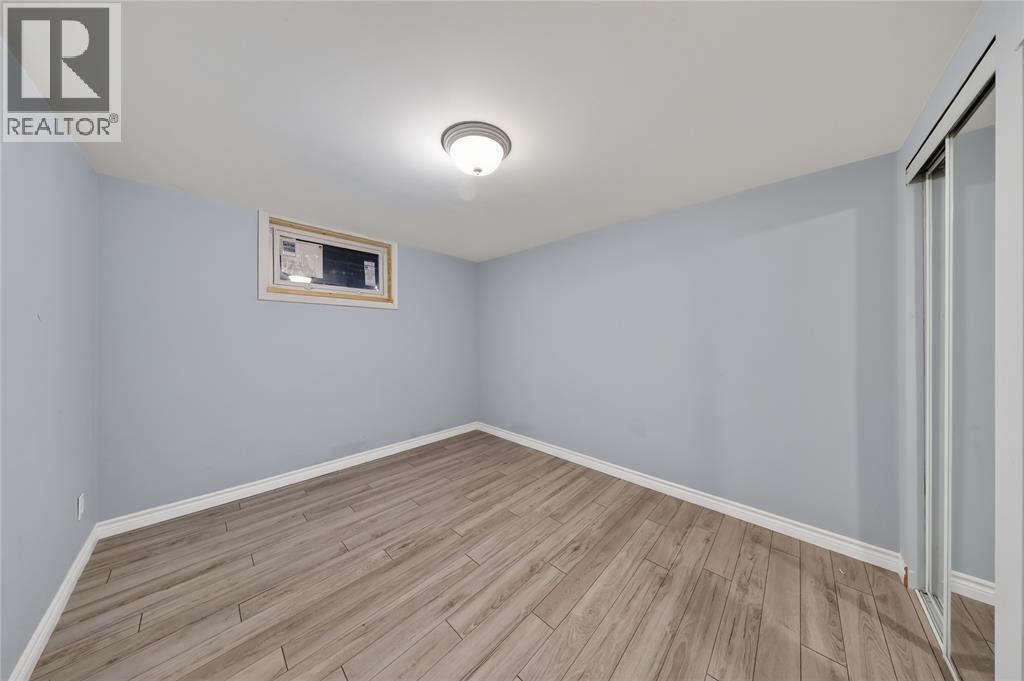 700 Guthrie Street, Sarnia, Ontario  N7V 1X8 - Photo 20 - 26025643