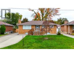 700 GUTHRIE DRIVE, Sarnia, Ontario