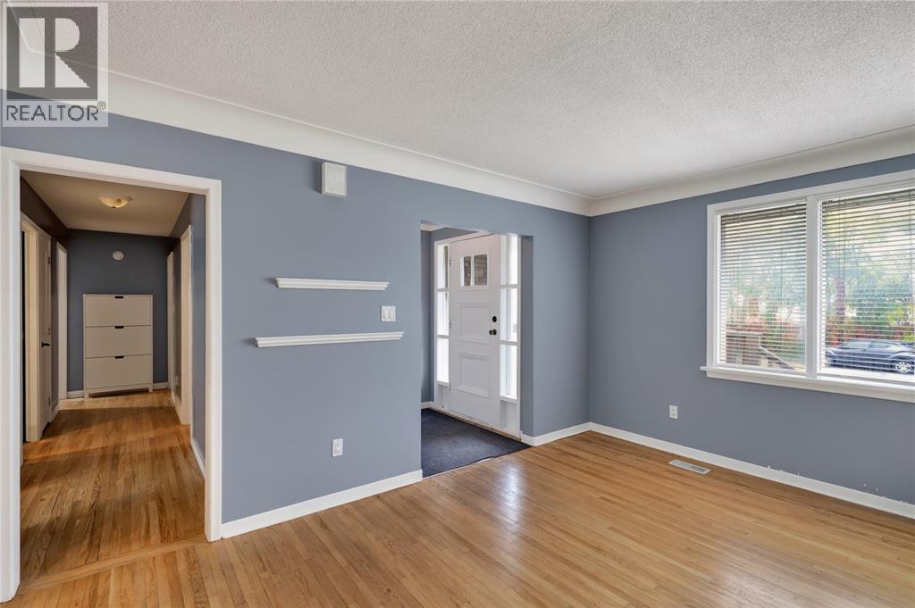 700 Guthrie Street, Sarnia, Ontario  N7V 1X8 - Photo 7 - 26025643