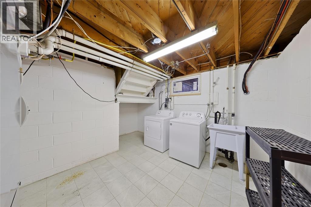 700 Guthrie Street, Sarnia, Ontario  N7V 1X8 - Photo 24 - 26025643