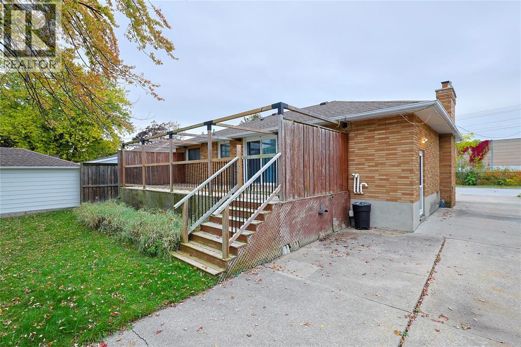 700 Guthrie Street, Sarnia, Ontario  N7V 1X8 - Photo 26 - 26025643