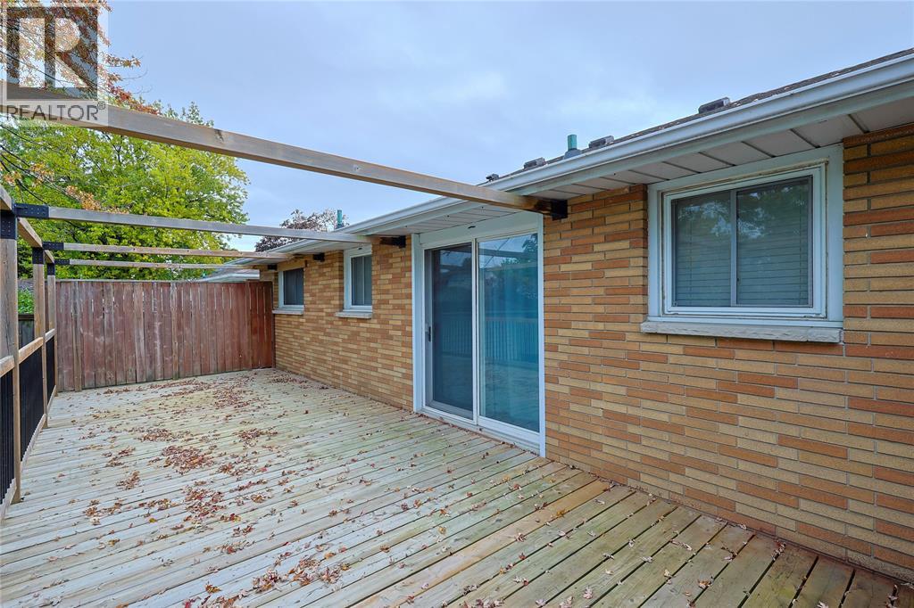 700 Guthrie Street, Sarnia, Ontario  N7V 1X8 - Photo 27 - 26025643
