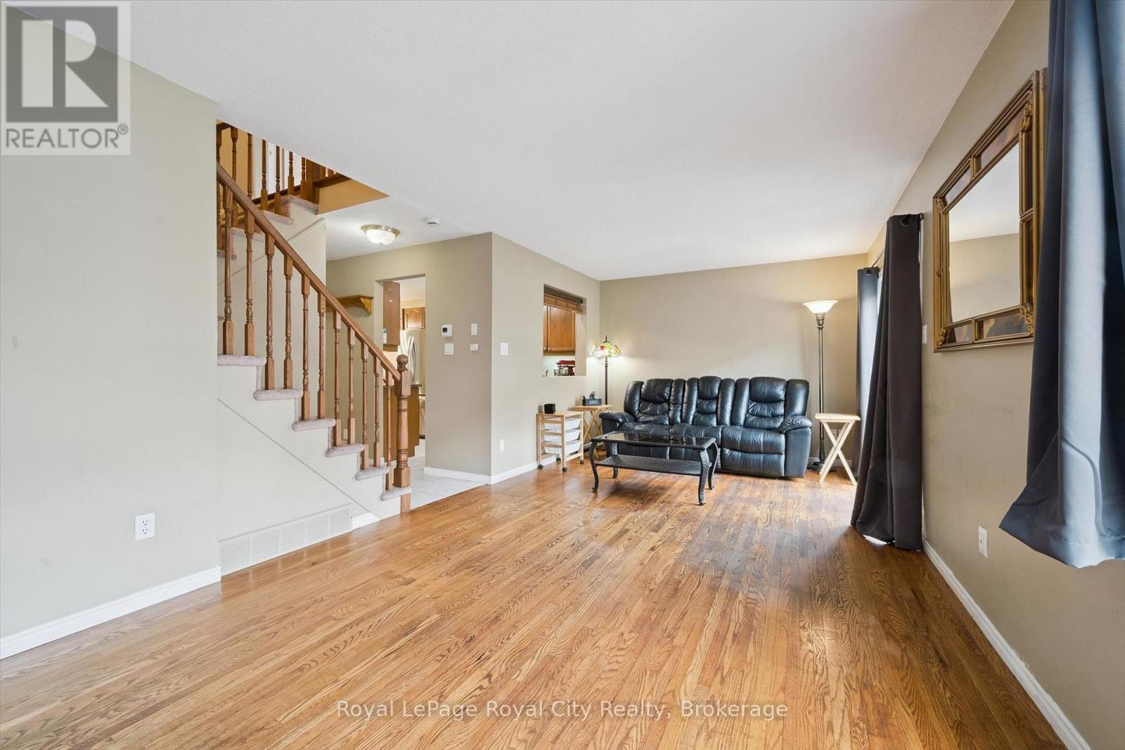 133 Bradson Drive, Guelph, Ontario  N1E 7B6 - Photo 10 - X14096564