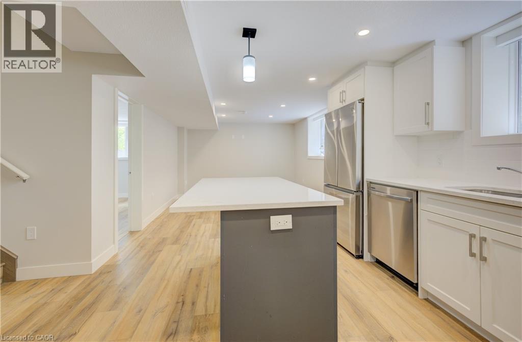 35 Second Avenue Unit# B, Kitchener, Ontario  N2C 1N4 - Photo 8 - 40871272
