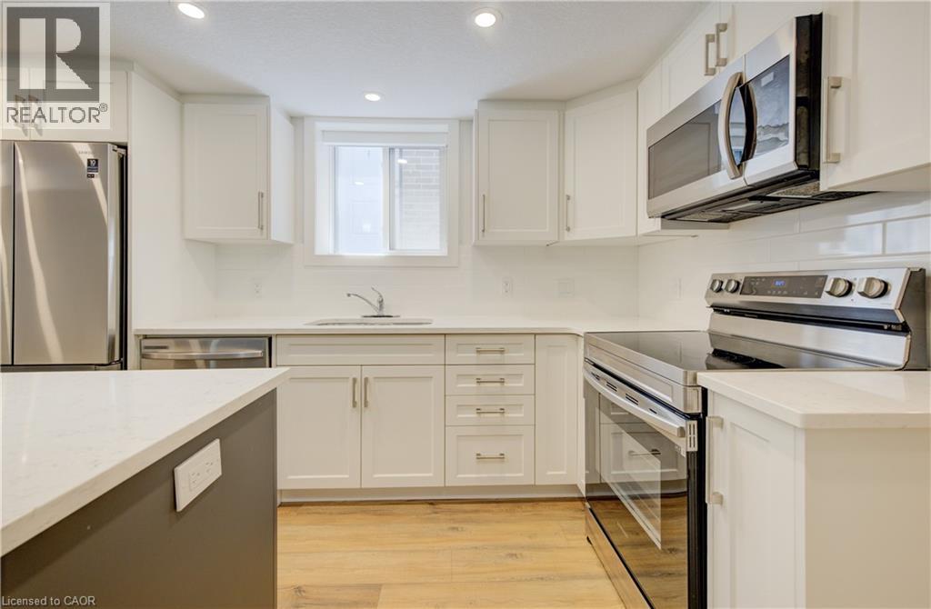 35 Second Avenue Unit# B, Kitchener, Ontario  N2C 1N4 - Photo 7 - 40871272