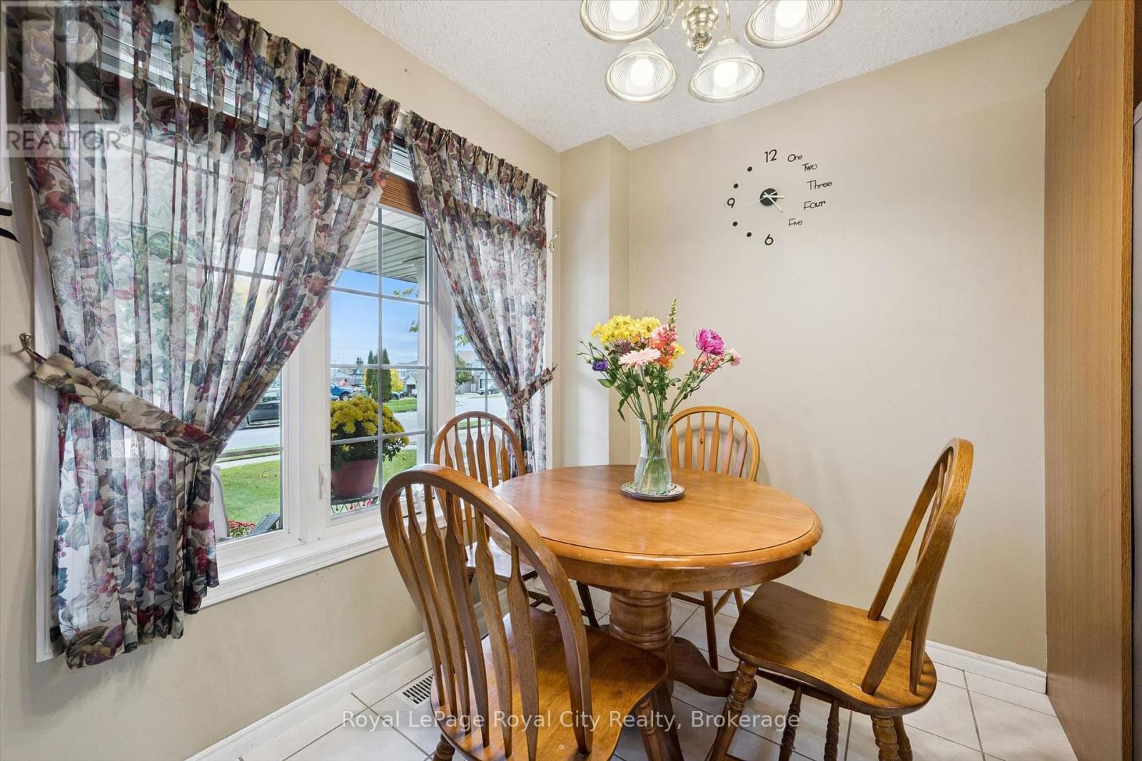 133 Bradson Drive, Guelph, Ontario  N1E 7B6 - Photo 6 - X14096564