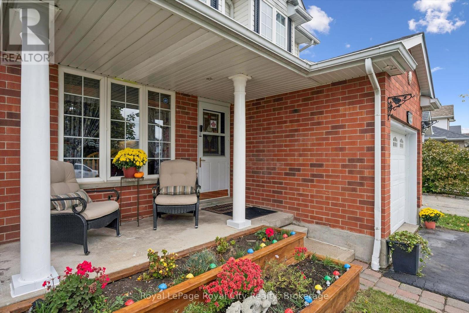 133 Bradson Drive, Guelph, Ontario  N1E 7B6 - Photo 3 - X14096564
