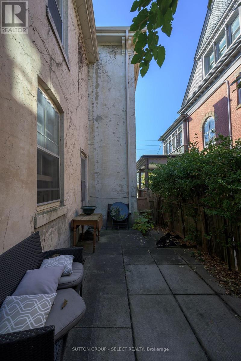 614-616 Wellington Street, London East, Ontario  N6A 3R7 - Photo 11 - X14096824