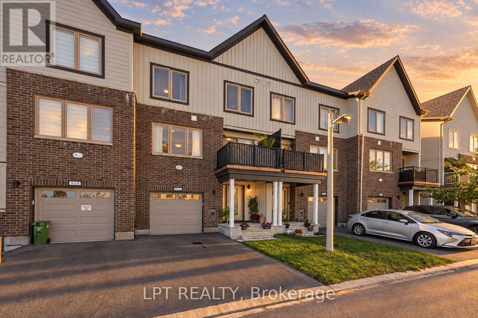 812 KINSTEAD PRIVATE, Ottawa, Ontario