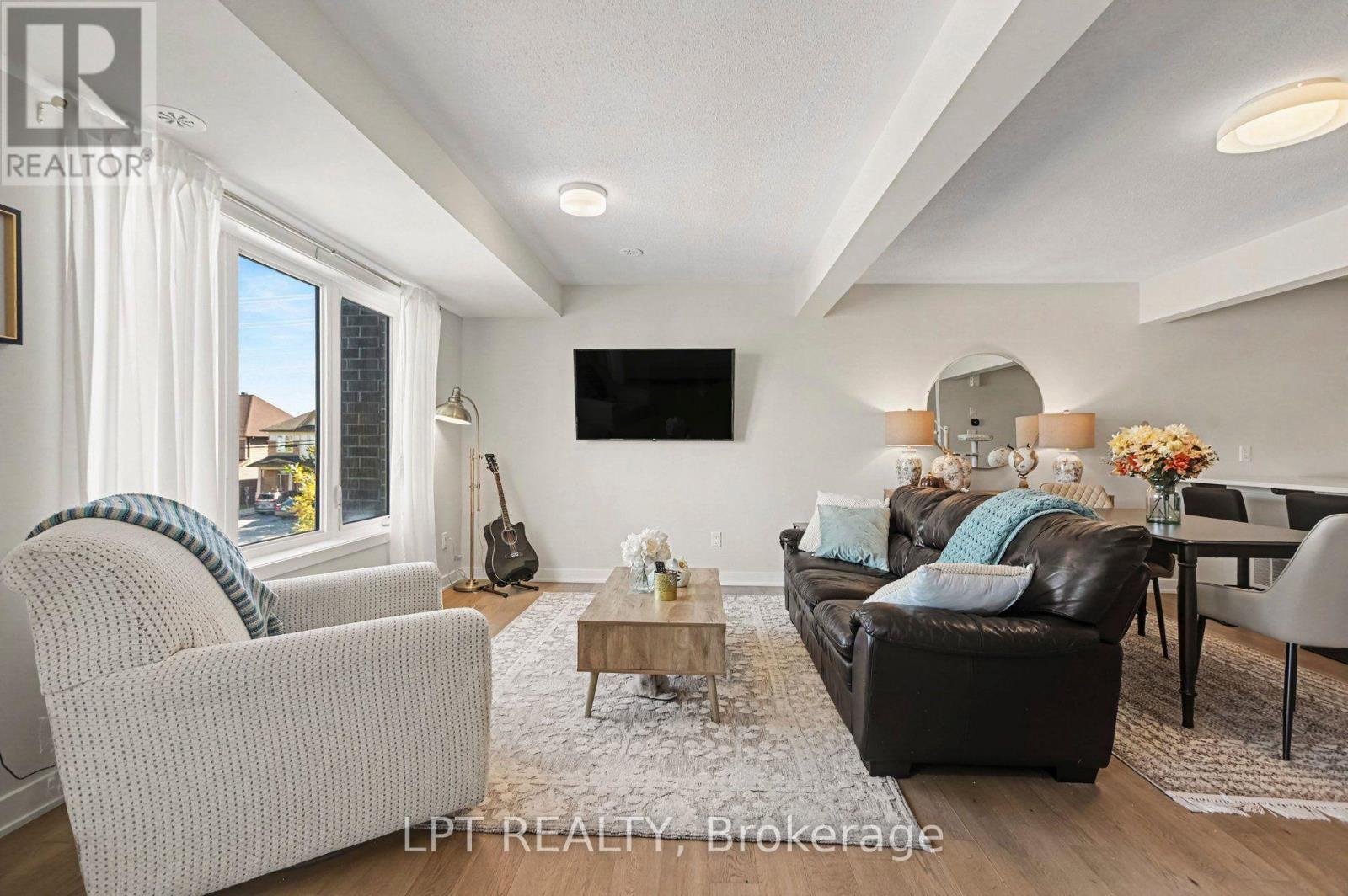 812 Kinstead Private, Ottawa, Ontario  K2S 3B3 - Photo 13 - X14096868