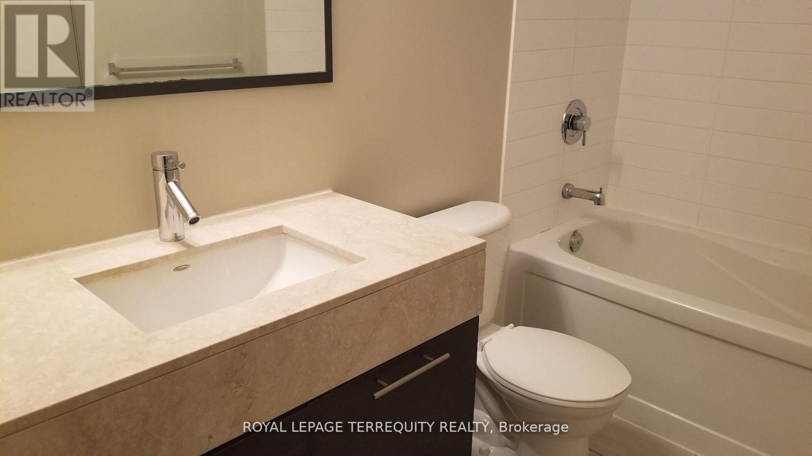 505 - 126 Simcoe Street, Toronto, Ontario  M5H 4E6 - Photo 23 - C14096770