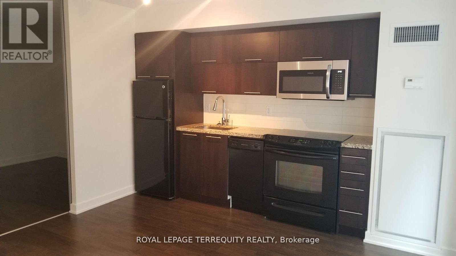 505 - 126 Simcoe Street, Toronto, Ontario  M5H 4E6 - Photo 7 - C14096770
