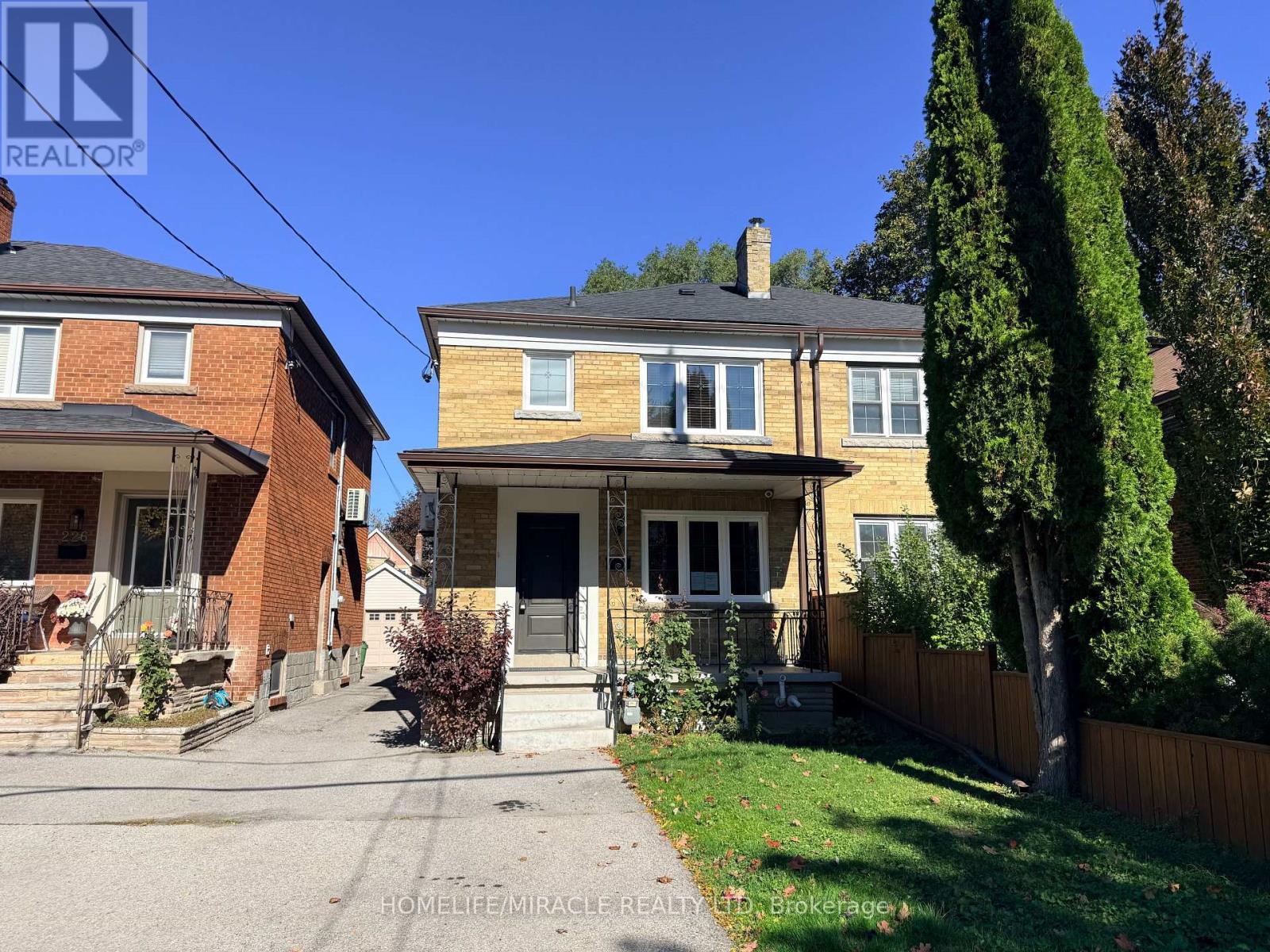 228 Browning Avenue, Toronto, Ontario  M4K 1X2 - Photo 2 - E14096840