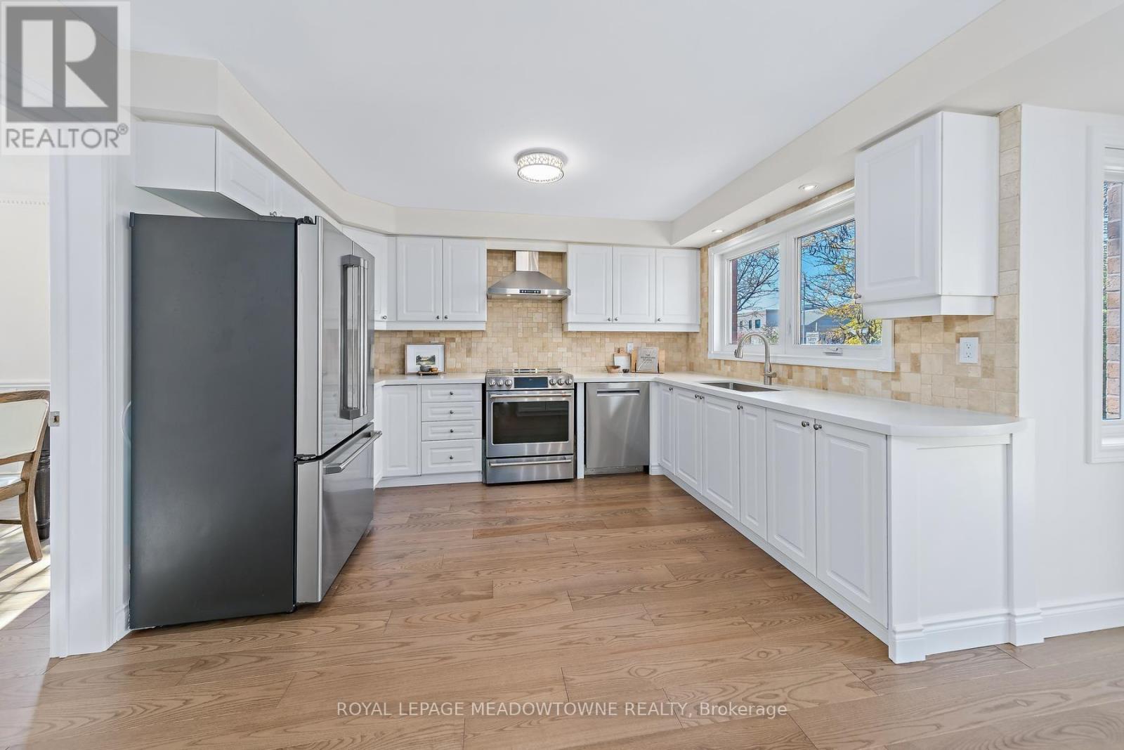82 Eaton Street, Halton Hills, Ontario  L7G 5T2 - Photo 17 - W14096752