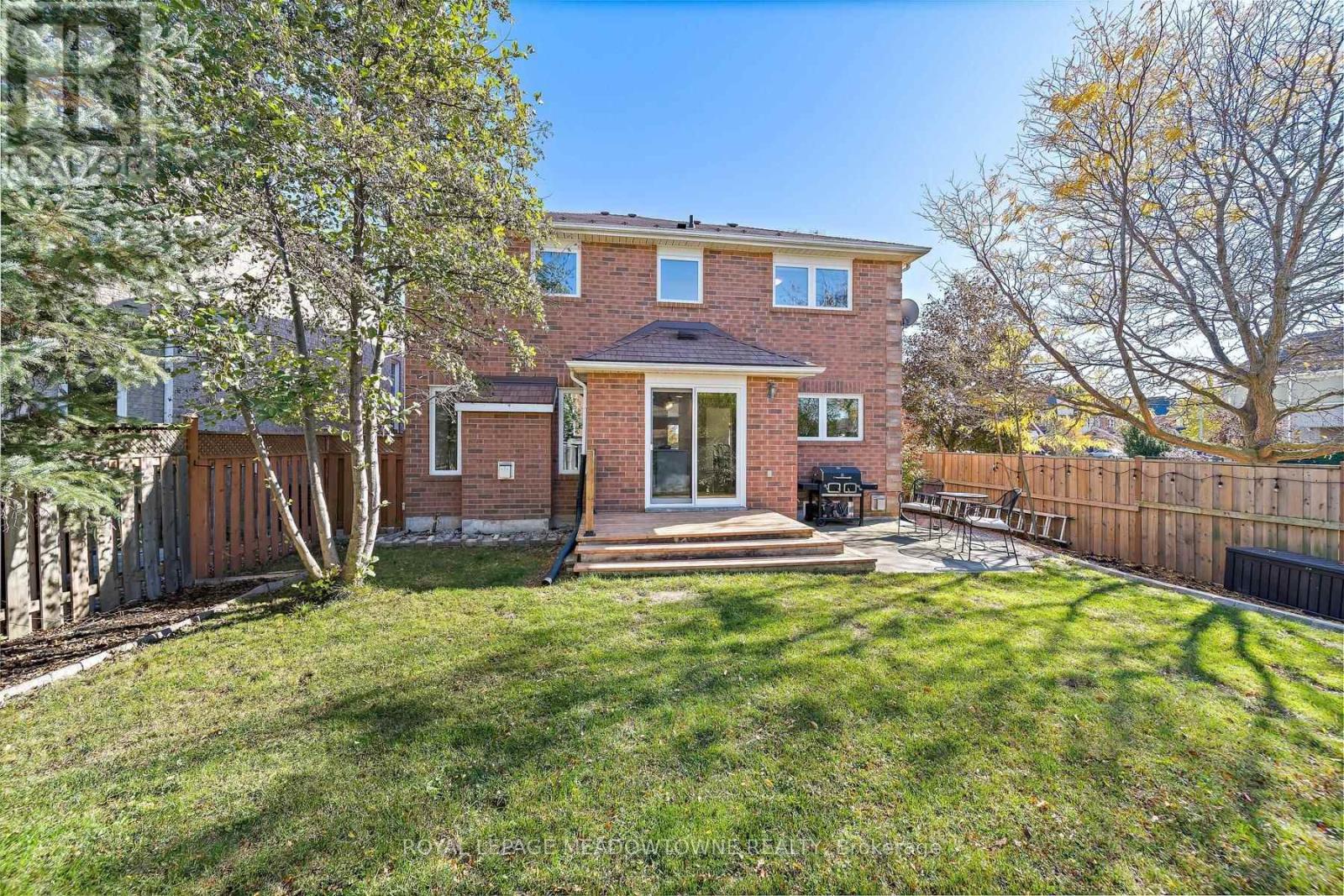 82 Eaton Street, Halton Hills, Ontario  L7G 5T2 - Photo 49 - W14096752