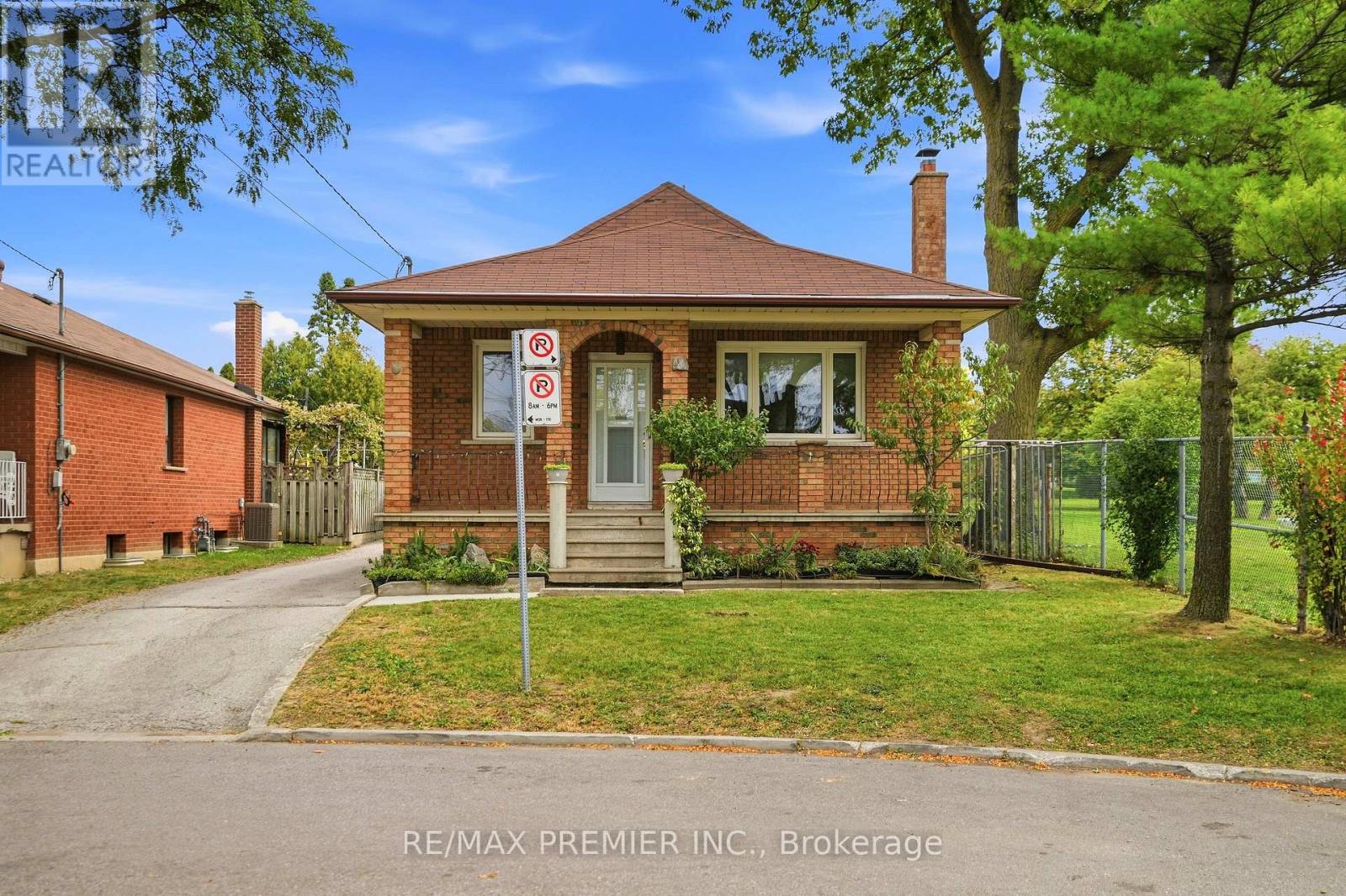 1 MAYO DRIVE, Toronto, Ontario