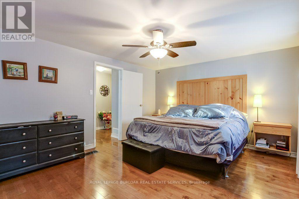 1485 Newlands Crescent, Burlington, Ontario  L7M 1N8 - Photo 22 - W14096848