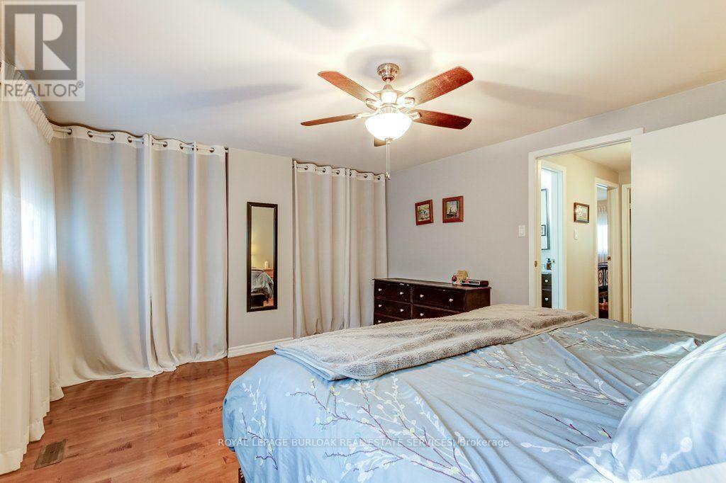 1485 Newlands Crescent, Burlington, Ontario  L7M 1N8 - Photo 23 - W14096848
