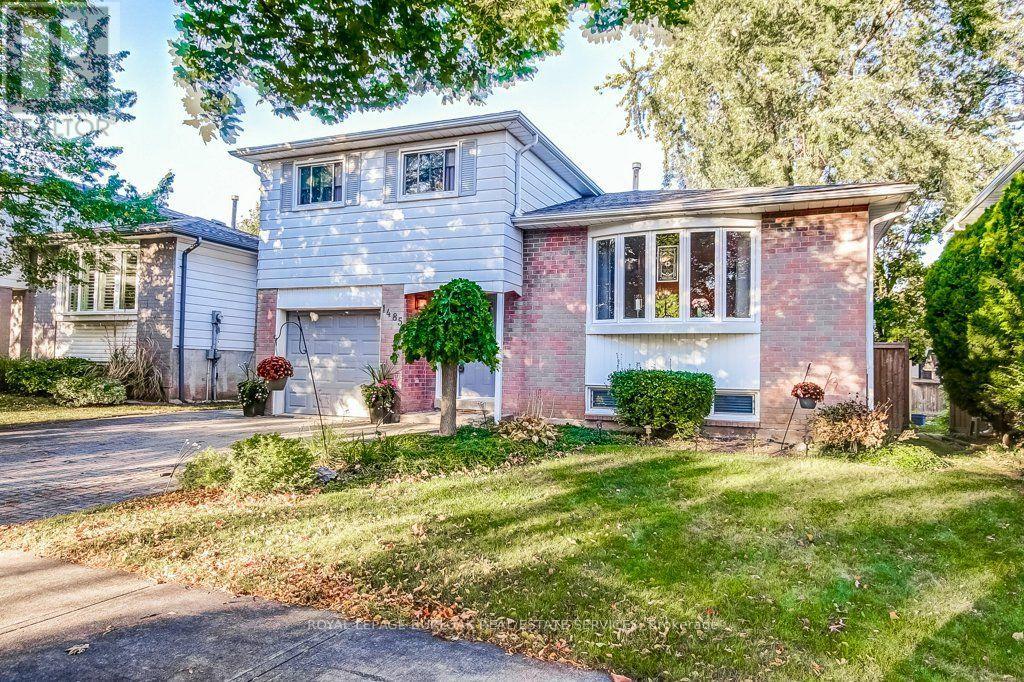 1485 Newlands Crescent, Burlington, Ontario  L7M 1N8 - Photo 3 - W14096848