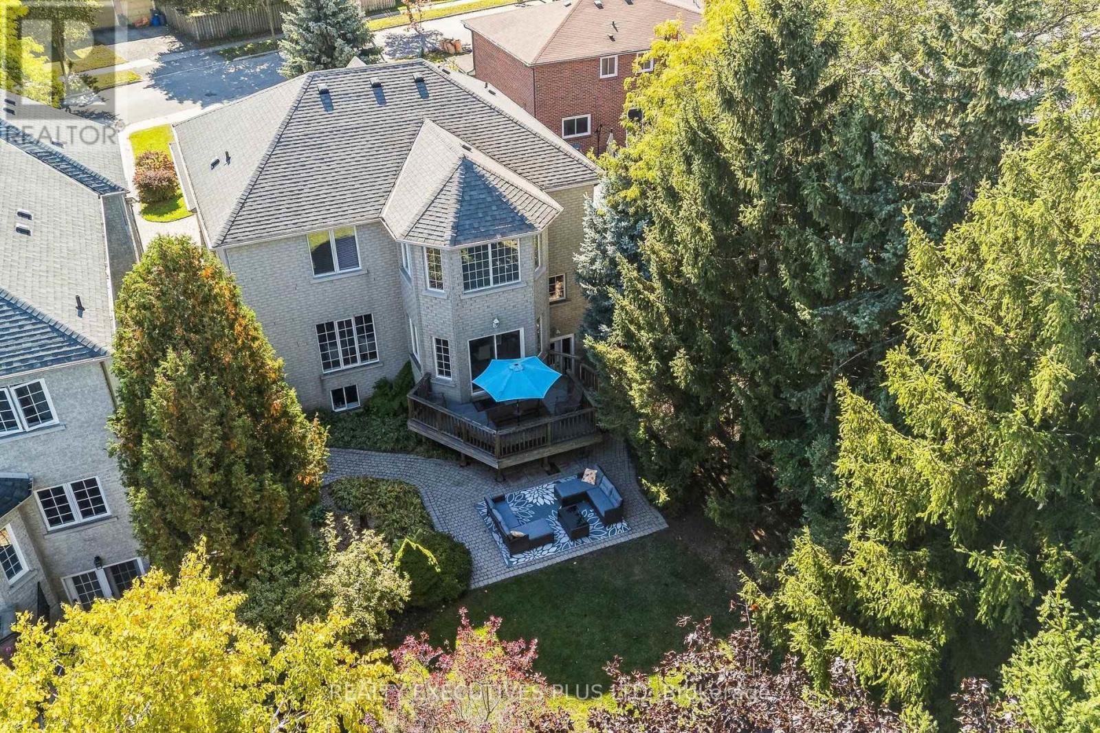 2547 Morrison Avenue, Mississauga, Ontario  L5C 3J6 - Photo 3 - W14096858