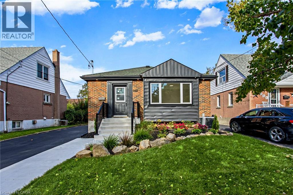 156 East 36th Street Unit# Lower, Hamilton, Ontario  L8V 3Z4 - Photo 2 - 40870190