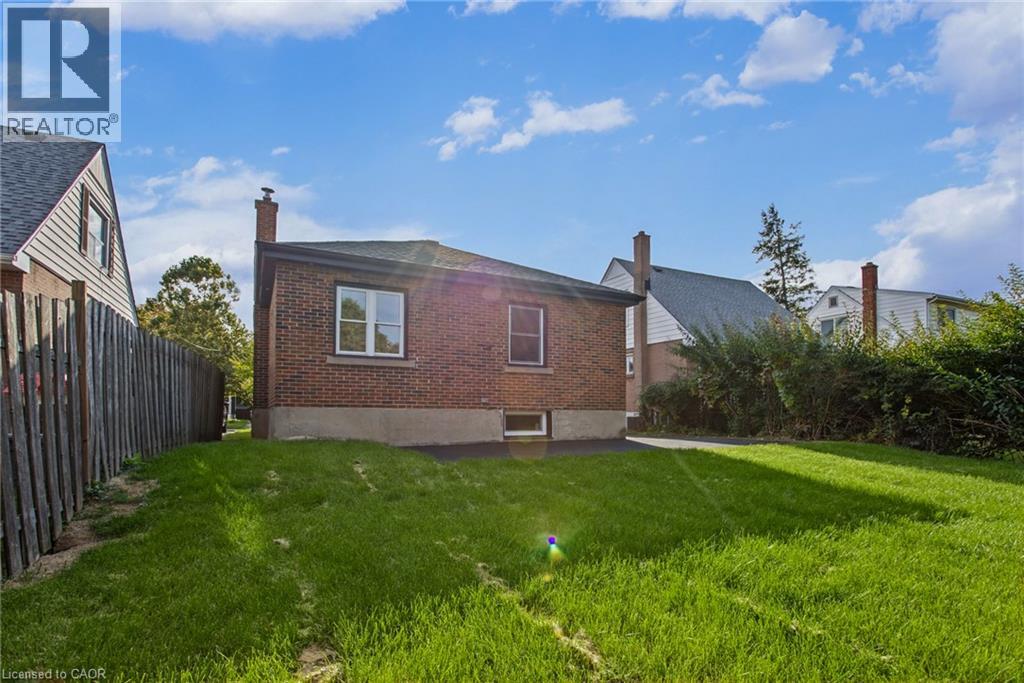 156 East 36th Street Unit# Lower, Hamilton, Ontario  L8V 3Z4 - Photo 7 - 40870190