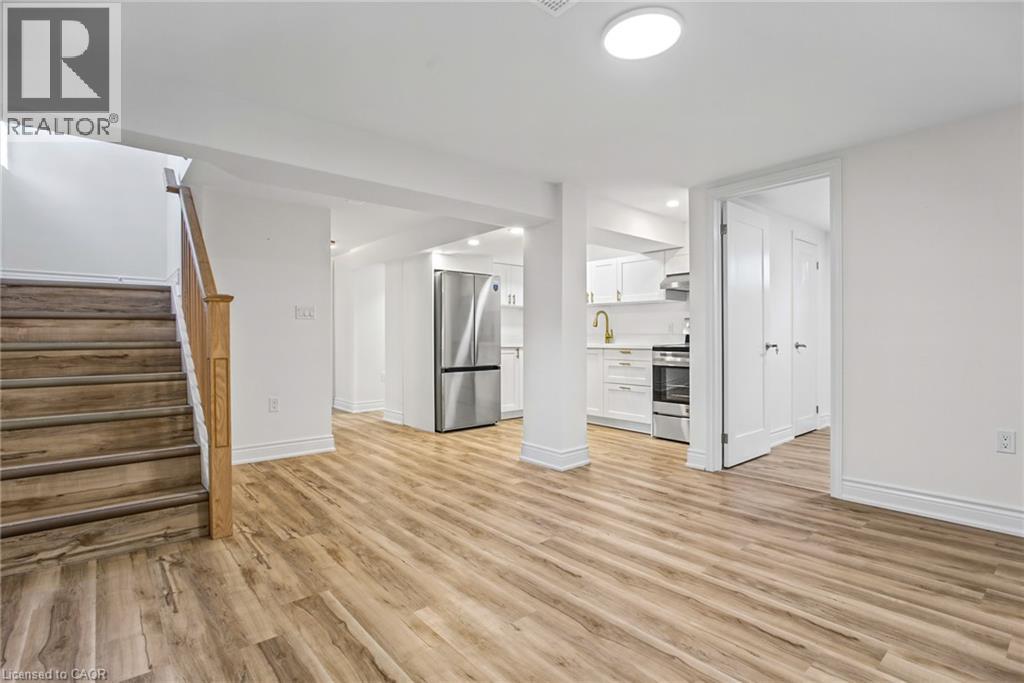 156 East 36th Street Unit# Lower, Hamilton, Ontario  L8V 3Z4 - Photo 9 - 40870190
