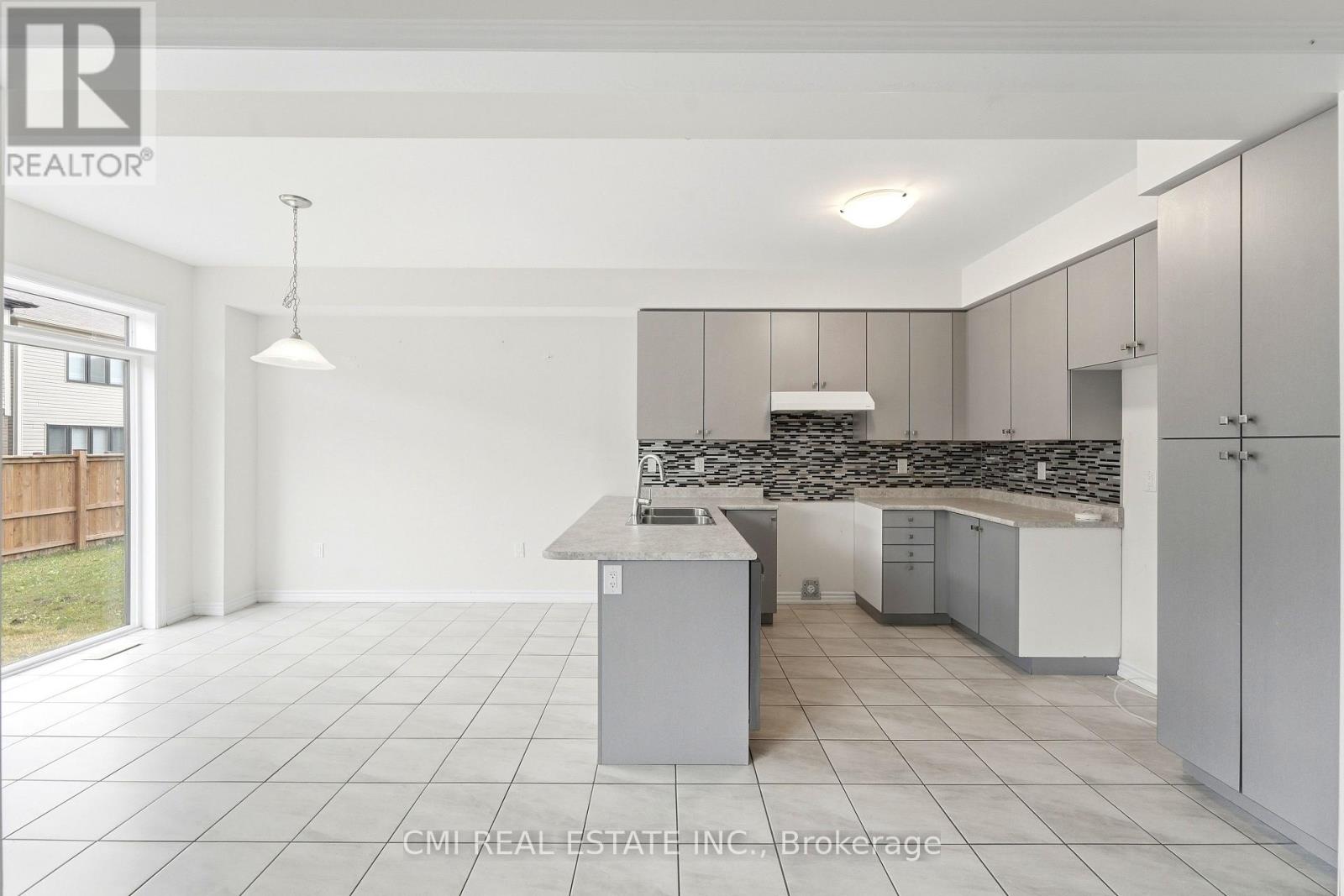 65 Lillian Way, Haldimand, Ontario  N3W 0E7 - Photo 7 - X14096822