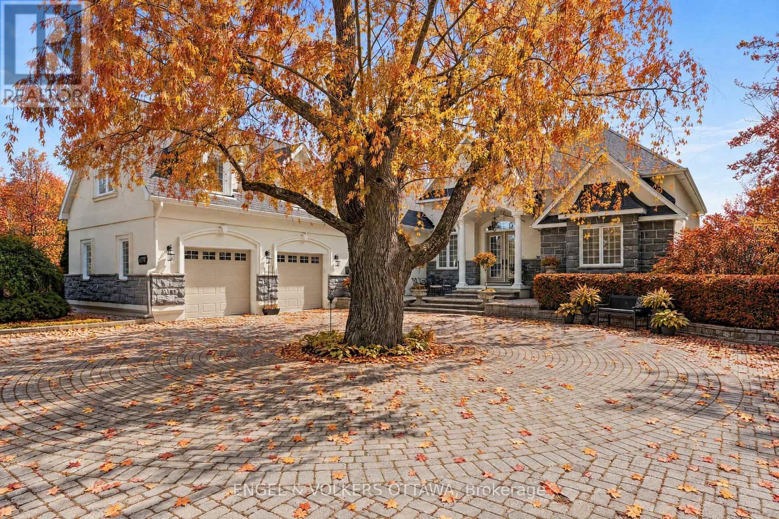 6197 OTTAWA STREET, Ottawa, Ontario