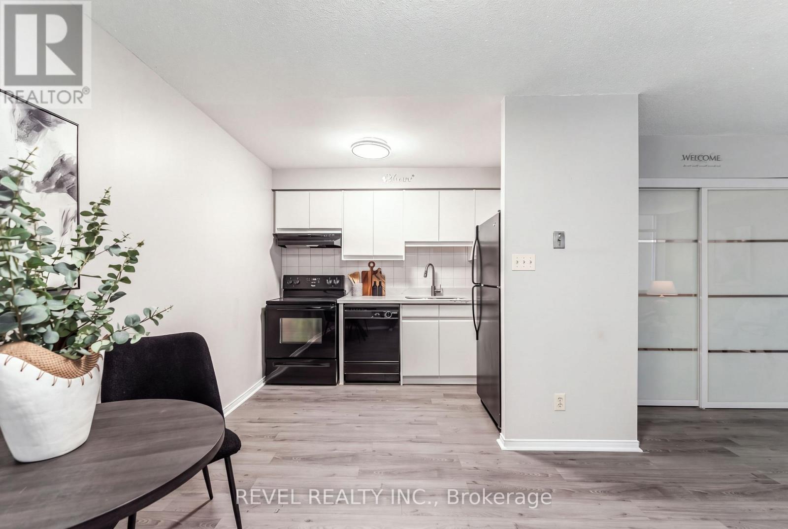 303 - 36 James Street S, Hamilton, Ontario  L8P 4W4 - Photo 4 - X14089164