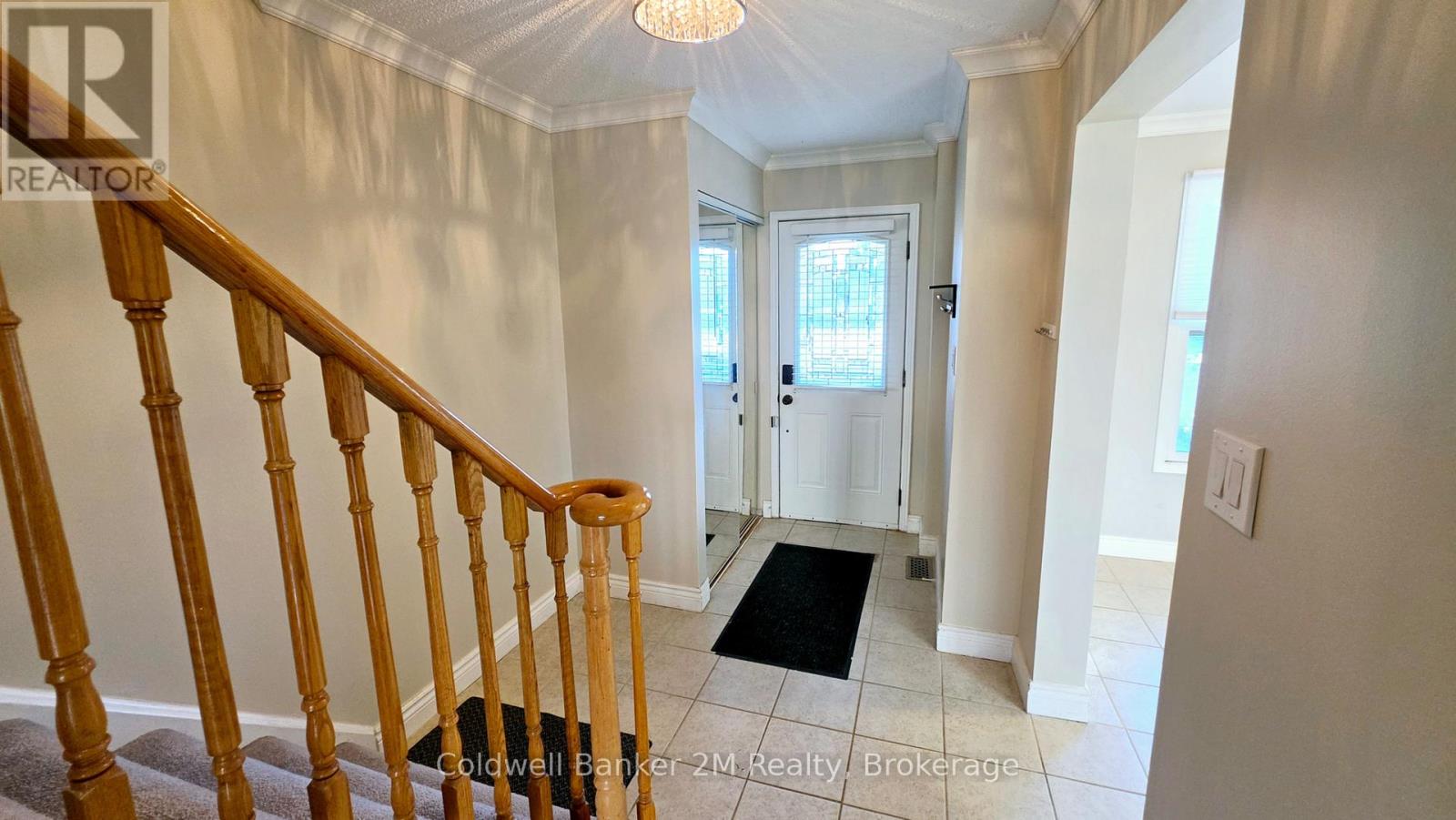 852 Attersley Drive, Oshawa, Ontario  L1K 1T9 - Photo 6 - E14097074