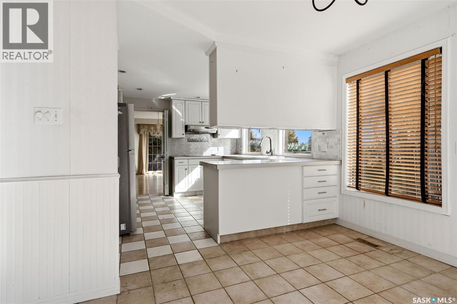 1034 Gryphons Walk, Regina, Saskatchewan  S4S 6X1 - Photo 12 - SK051489