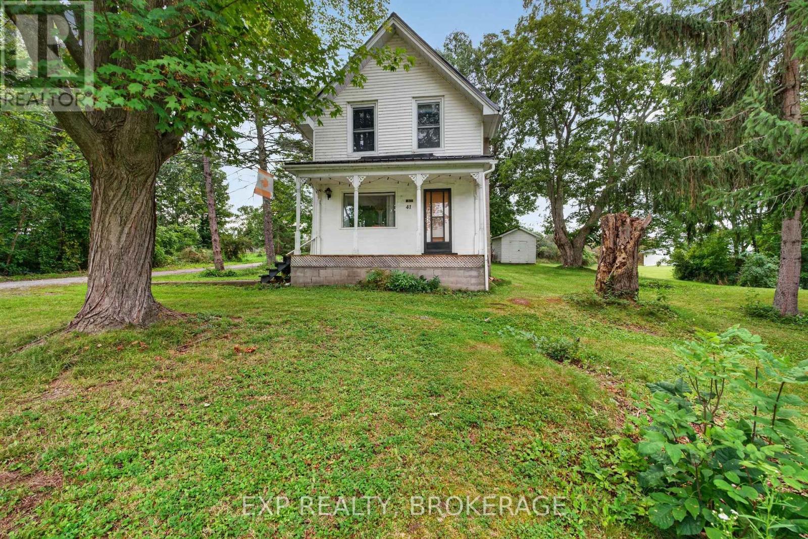 41 Cross Street, Frontenac Islands, Ontario  K0H 2Y0 - Photo 1 - X14097098