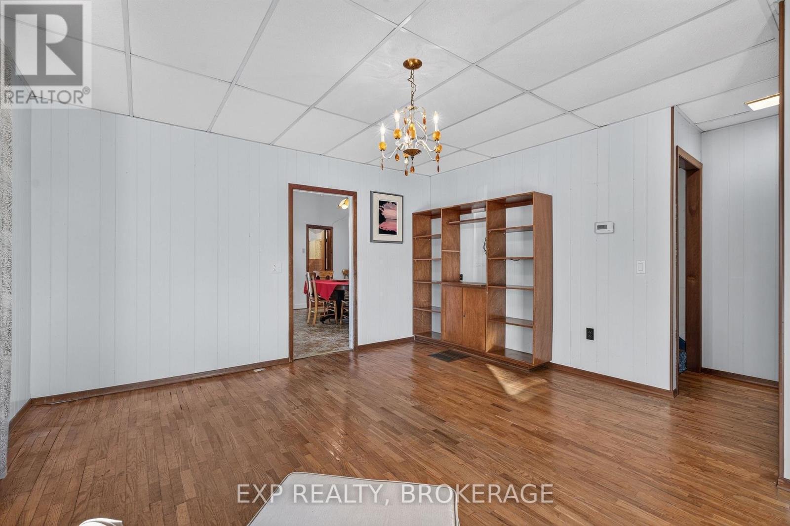41 Cross Street, Frontenac Islands, Ontario  K0H 2Y0 - Photo 13 - X14097098