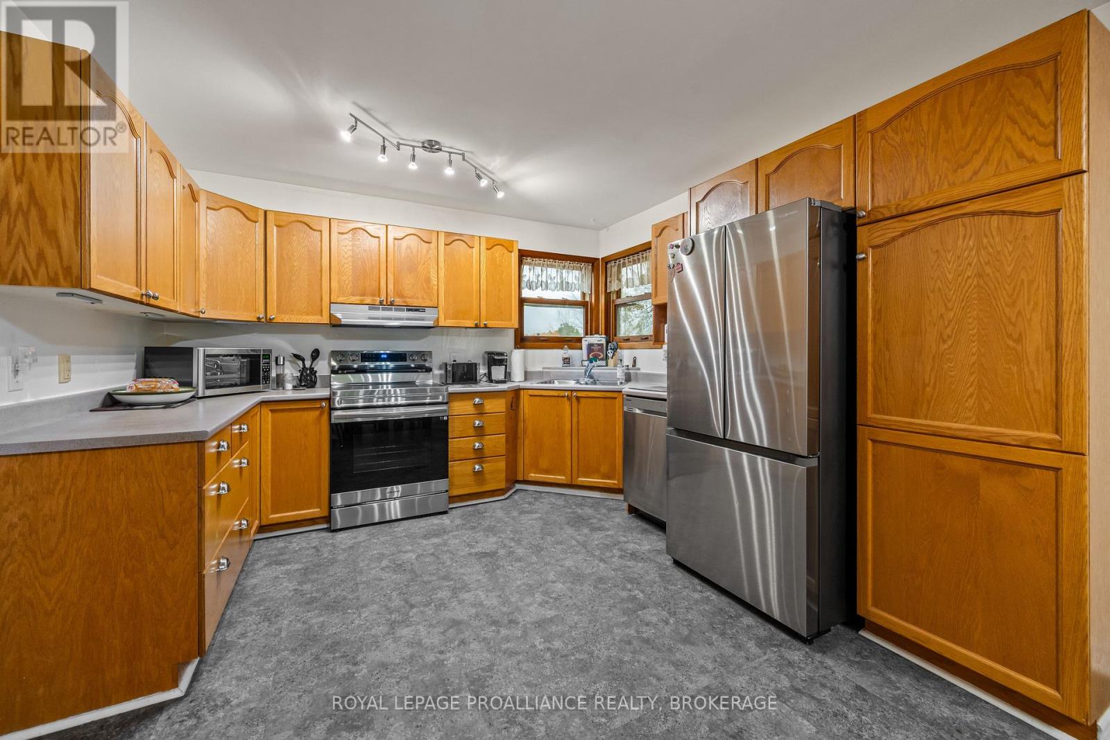 435 County Road 2 E, Front Of Leeds & Seeleys Bay, Ontario  K7G 2V4 - Photo 15 - X14097192